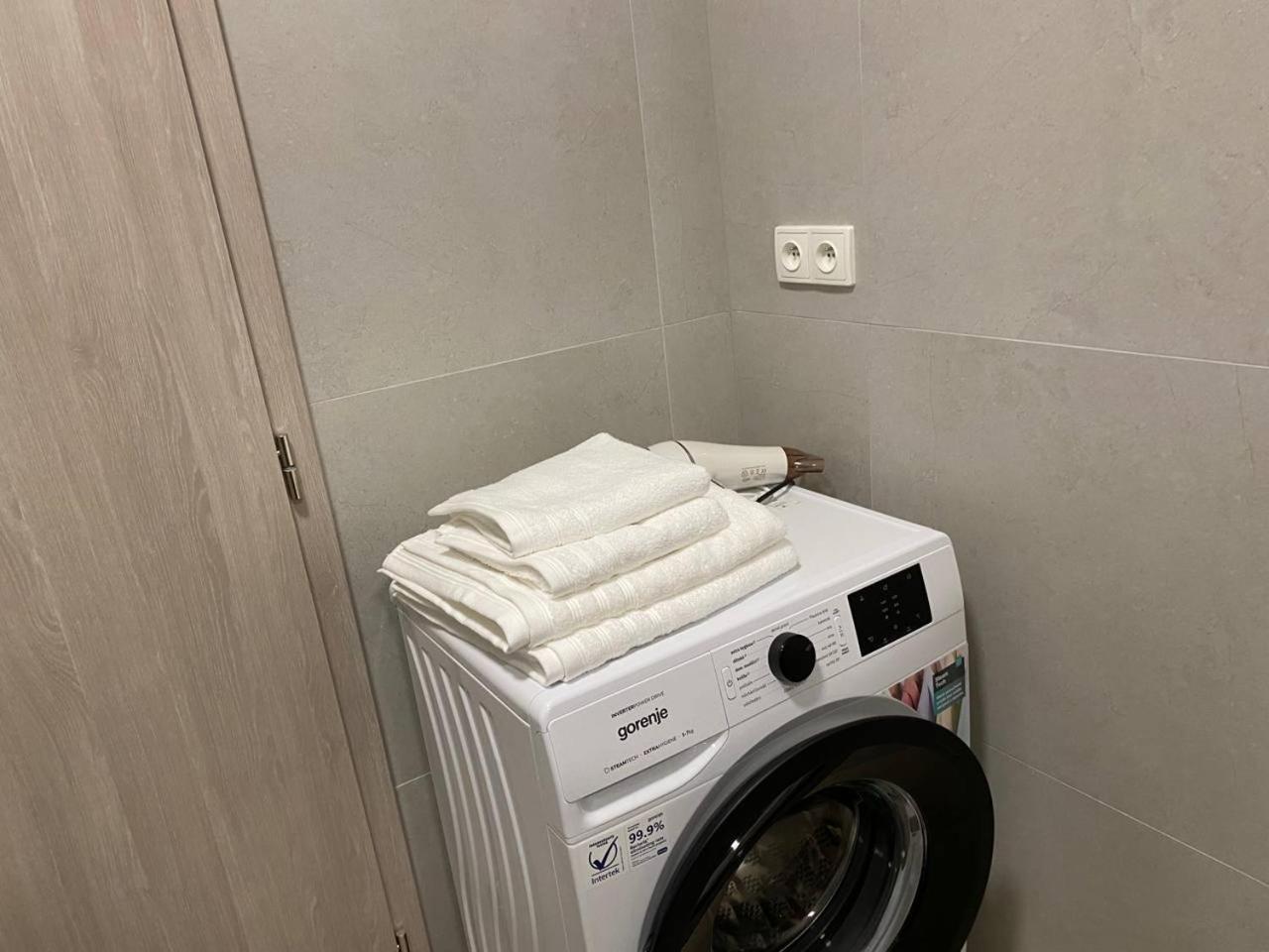 Perla Hradce 301 Apartment Hradec Kralove Ngoại thất bức ảnh